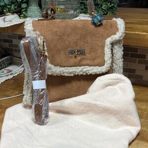 Badgley Mischka Crossbody Bag with  strap lock  n DustBag ! NWT